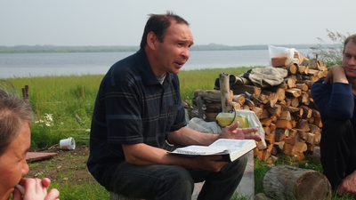 Handi kaluritele jutlustab Boriss Ruskalamov.