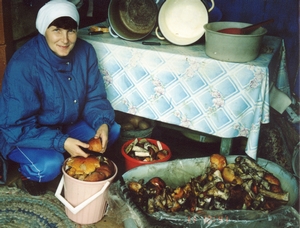 Rikkaliku seenesaagiga metsast tagasi!  Foto: Iraida Popova erakogu