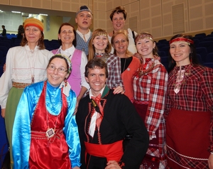 Rõõmsad peolised Filadelfia koguduses Iževskis. Foto: Kaupo Kant